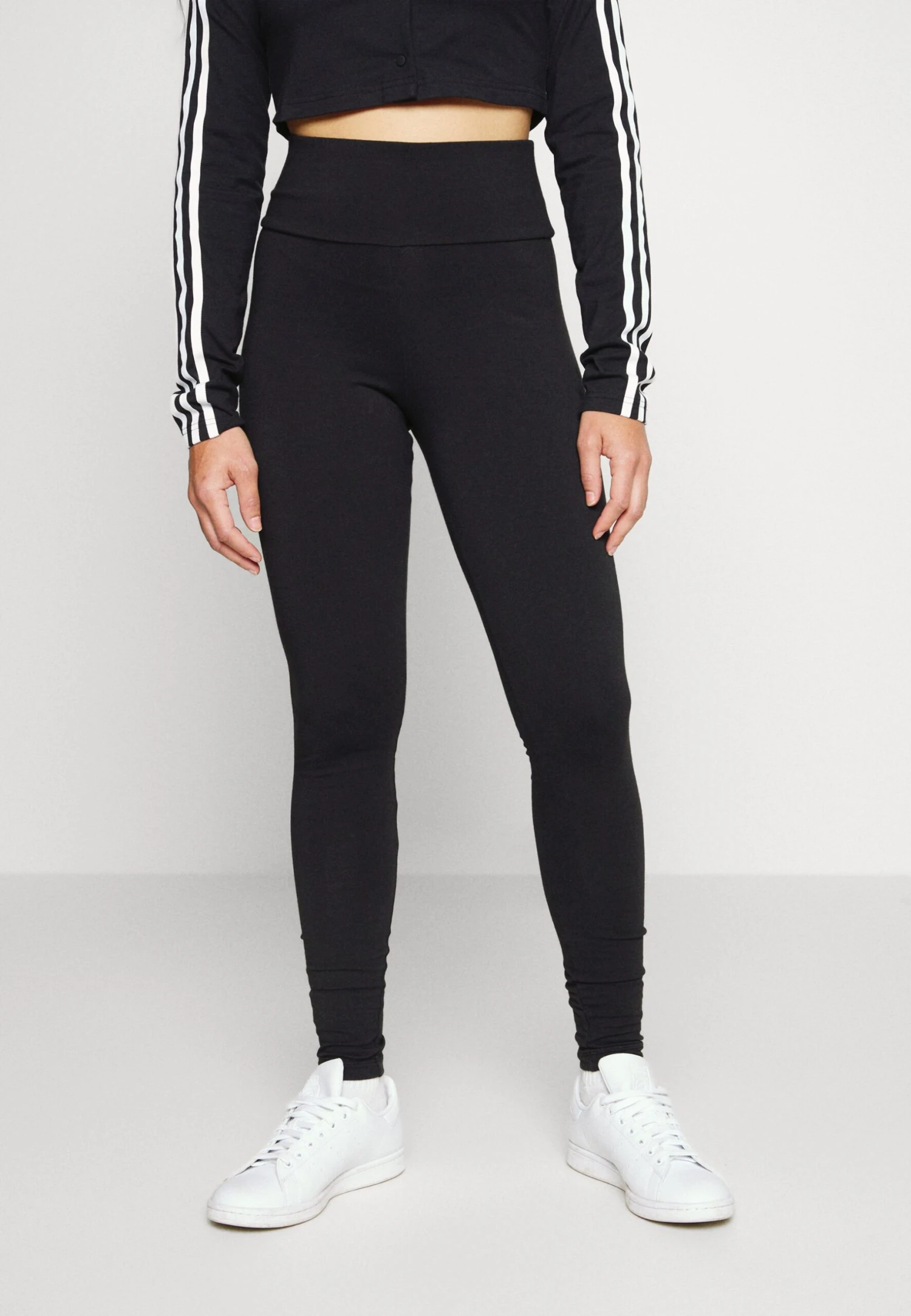 Adidas Originals Essentials- Leggings - Trousers - Black - Image 3