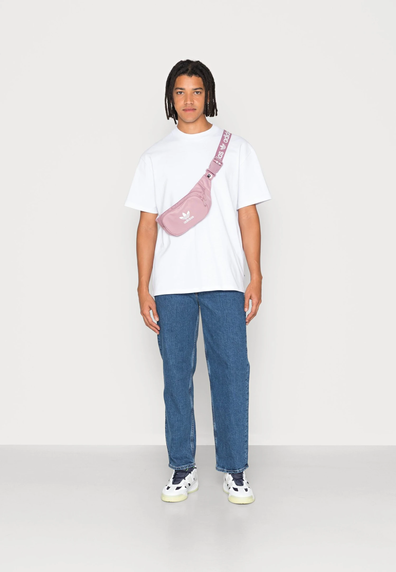 YOURTURN Heavy Weight Tee Unisex - Basic T-Shirt - White - Image 2