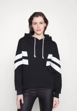 Hoodie - Black/White