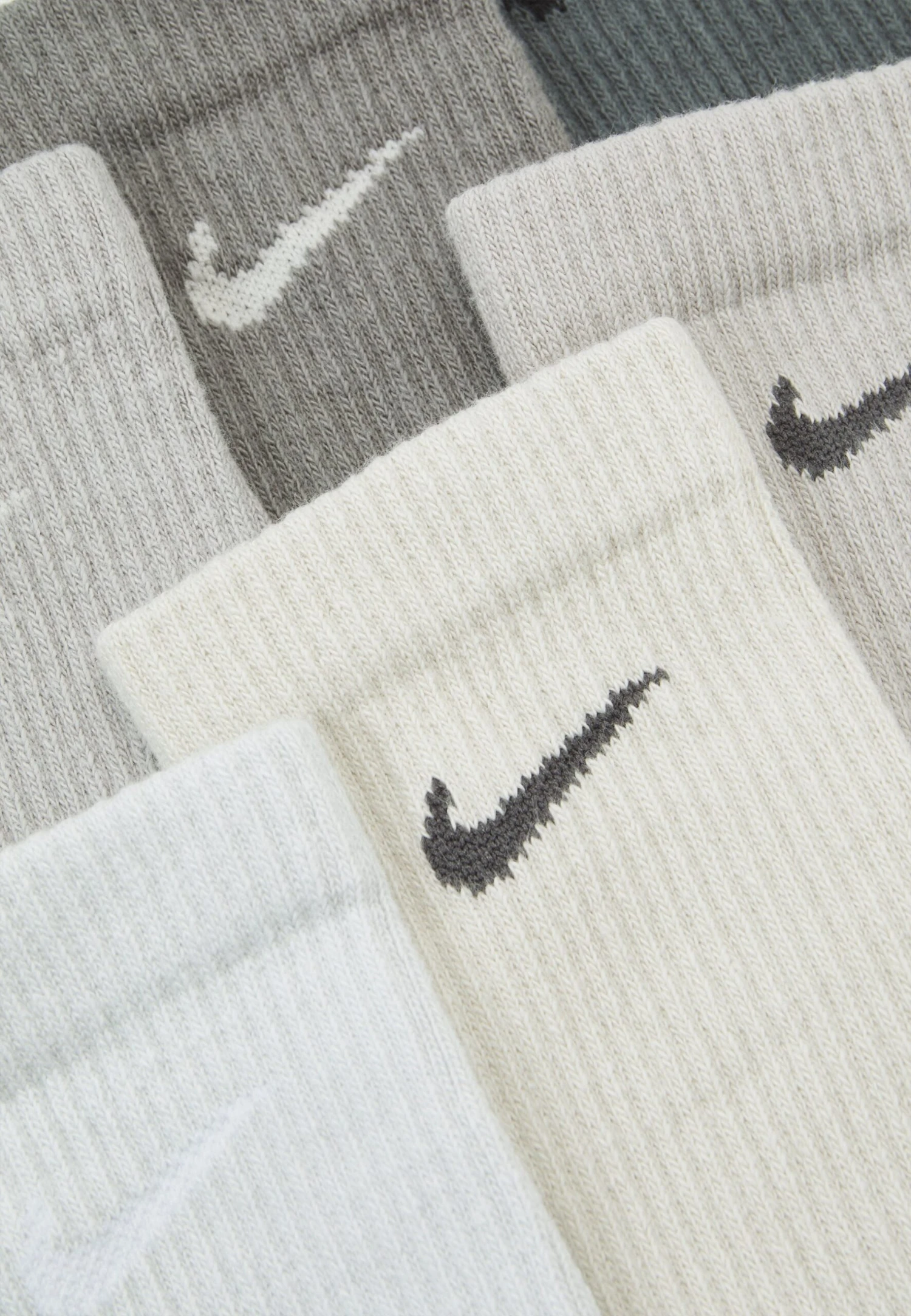 Nike Performance Everyday Plus Cush Crew Unisex 6 Pack - Sports Socks - Iron Grey/Flat Pewter/Light Iron Ore/Light Smoke Grey/Light Bone/Photon Dust - Image 2