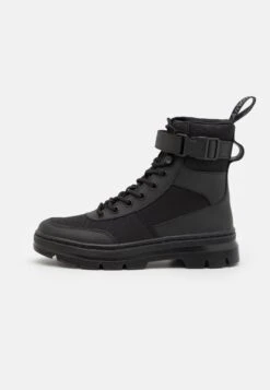 Dr. Martens Combs Tech -8 Eye Boot Unisex - Lace-Up Ankle Boots