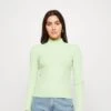 Selected Femme Slfwilma T Neck - Long Sleeved Top - Pistachio Green